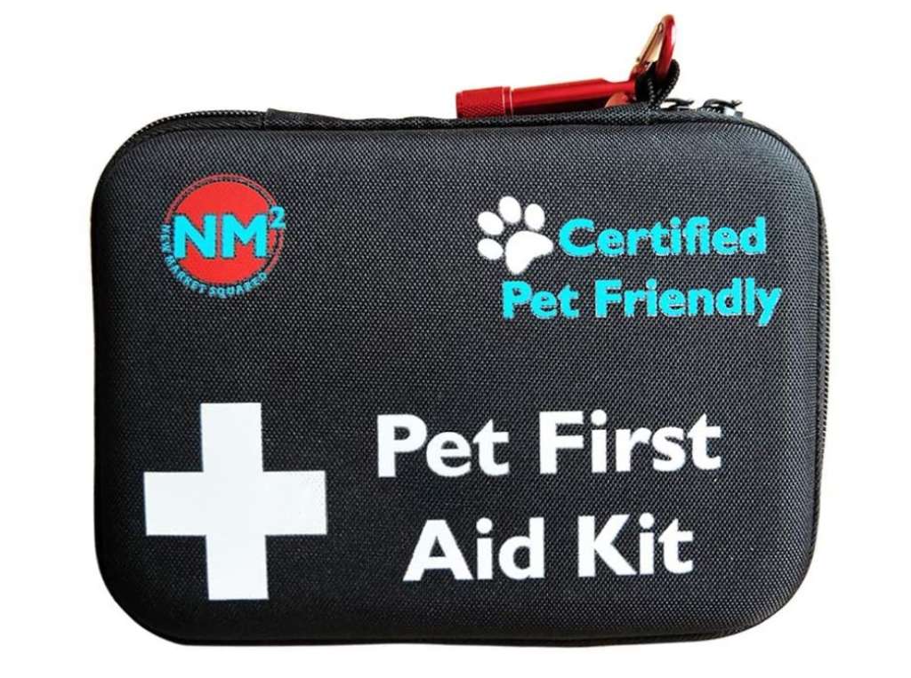 5 Best First Aid Kit for Dogs | Too Cute To Bear